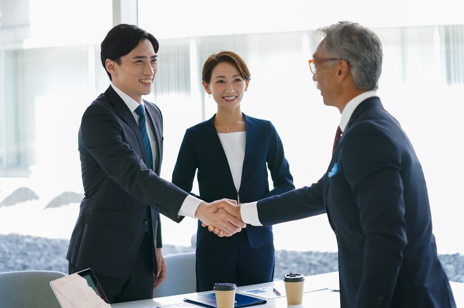 決裁者に「会いたい」と思わせる、戦略的アプローチ五選【実録付き完全版】